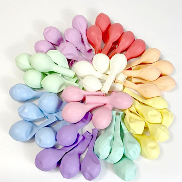 Bóng bánh hạnh nhân